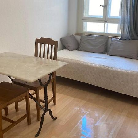Appartement 2 Pieces Au Centre De Лозанна Экстерьер фото